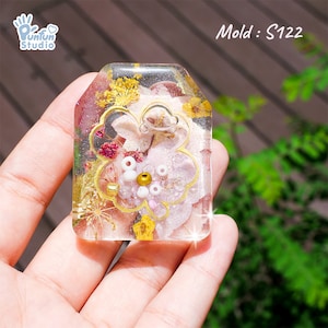 S122 Four- Leaf Clover in Omamori Shaker Mold  / Shaker Mold / Silicone Mold