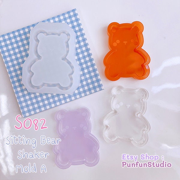 S082  Sitting Bear Shaker Mold A / Shaker Mold / Silicone Mold