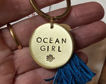 OCEAN GIRL Schlüsselanhänger mit Quaste * Symbol wählbar Schildkröte, Palme, Welle, Surfbrett, Seepferdchen, Sonne