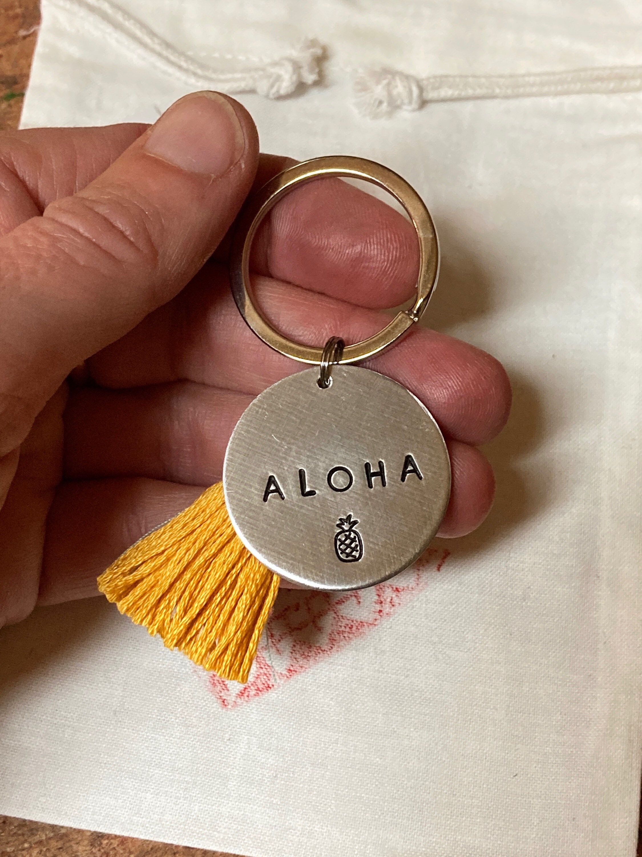 【韓国スタバ】Aloha Summer★Aloha Tassel Decoration Charm il_fullxfull.2664842336_bfjd.jpg