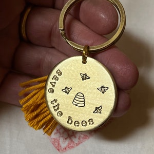 save the bees Anhänger Rettet die Bienen Schlüsselanhänger Hobby Imkerin Geschenk Umweltschützer Geburtstag Naturliebhaber Biene Gärtnerin