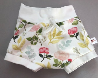 Baby bloomer shortie bummie  6-12 preloved