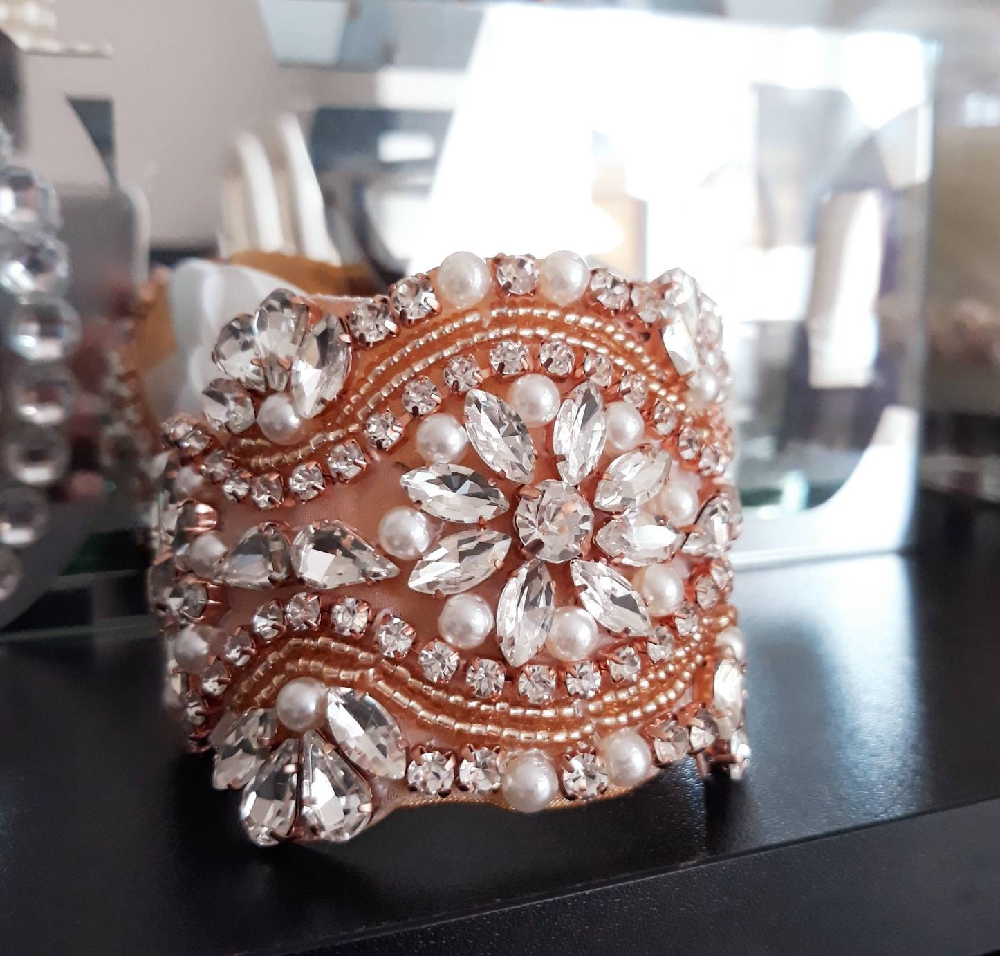 Glassteine und Perlen NEU Ivory Elfenbein Brautgürtel mit Band Glassteine und Perlen NEU Ivory Elfenbein Brautgürtel mit Band