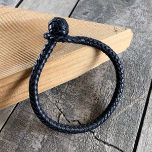 Handmade Herringbone Knot Veg Tan Full Grain Kangaroo Leather Bracelet with Loop Closure - 8 Strand Braid from Australia