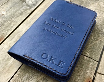 Funda de cuaderno de cuero personalizada, bolsa para cuaderno, cubierta para pasaporte, regalo de aniversario de cuero, regalo para viajeros, cartera de viaje de cuero