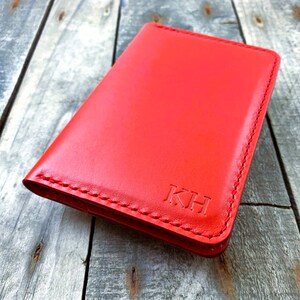 Cartera de viaje de piel de canguro personalizada: organizador y porta pasaporte doble