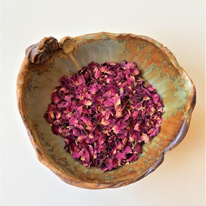 Pétalas de rosas secas naturais // Chás de ervas // Confetes de casamento biodegradáveis