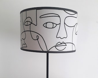 ABAT JOUR motif visage noir sur fond blanc