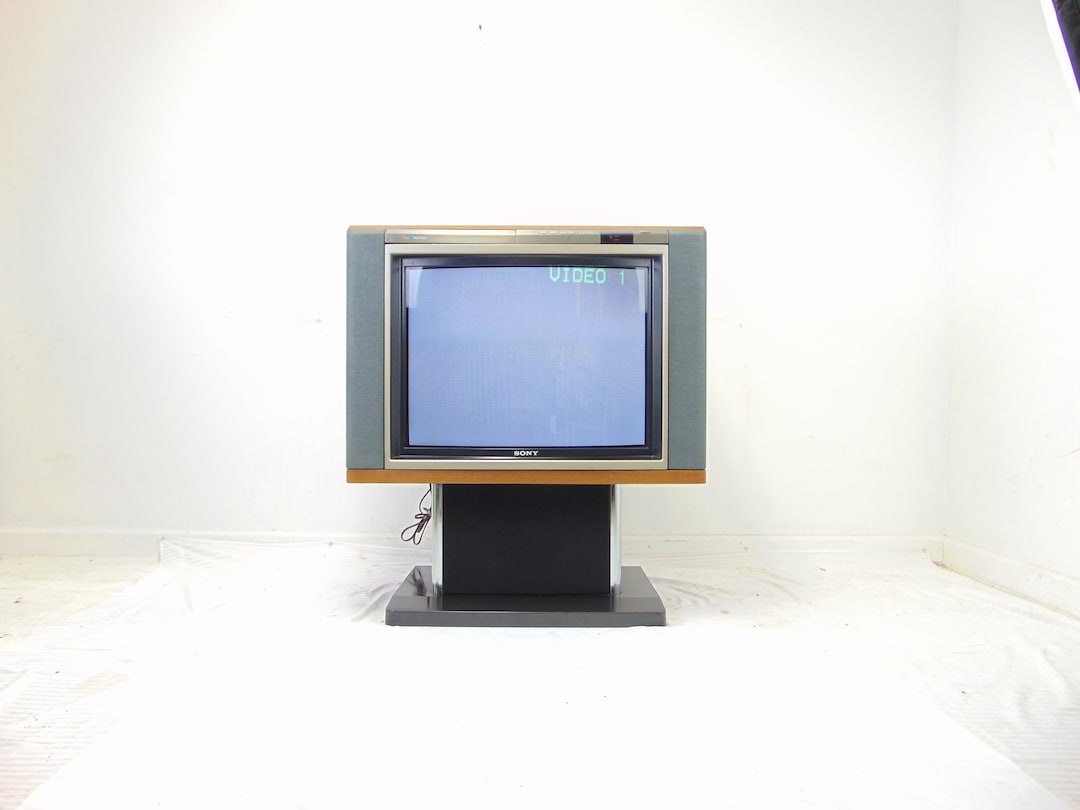 96年製　SONY　Trinitron カラーテレビ □ SONY ソニー TRINITRON COLOR TV トリニトロン カラーテレビ KV