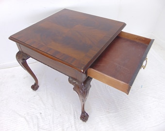 1990s Flame Mahogany Queen Anne Style Side Table by Henredon