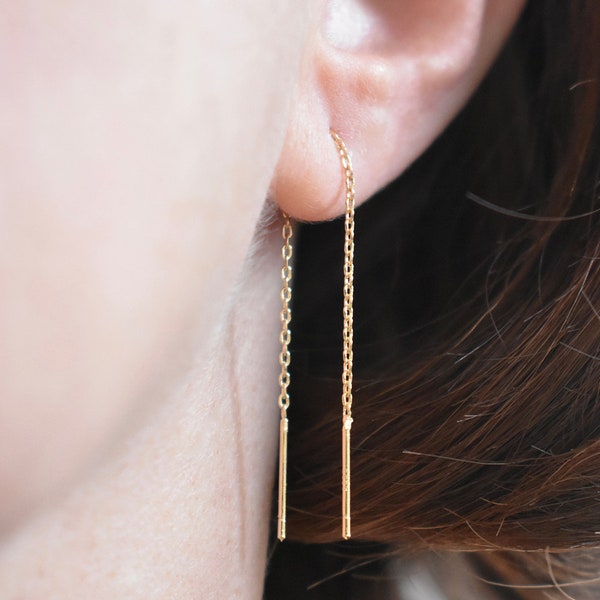 Threader earrings stainless steel in gold silver rose gold color. Short minimalist double piercing chain earrings