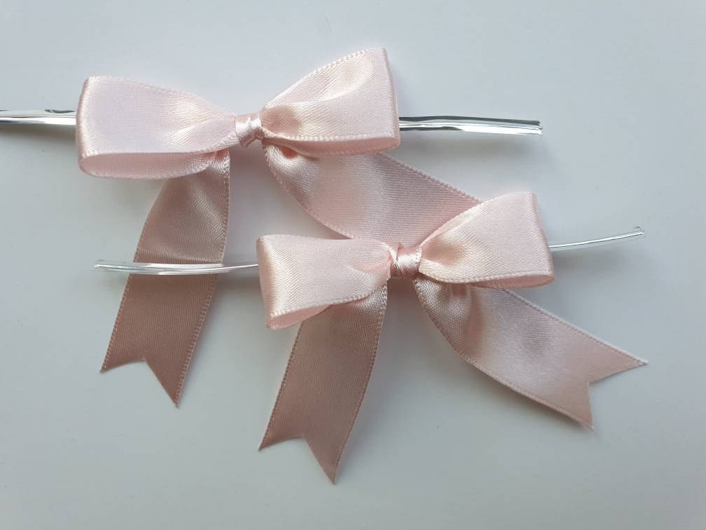 200 pcs/pack) Fresh Pink Ribbon Bows Small Size Satin Ribbon Bow