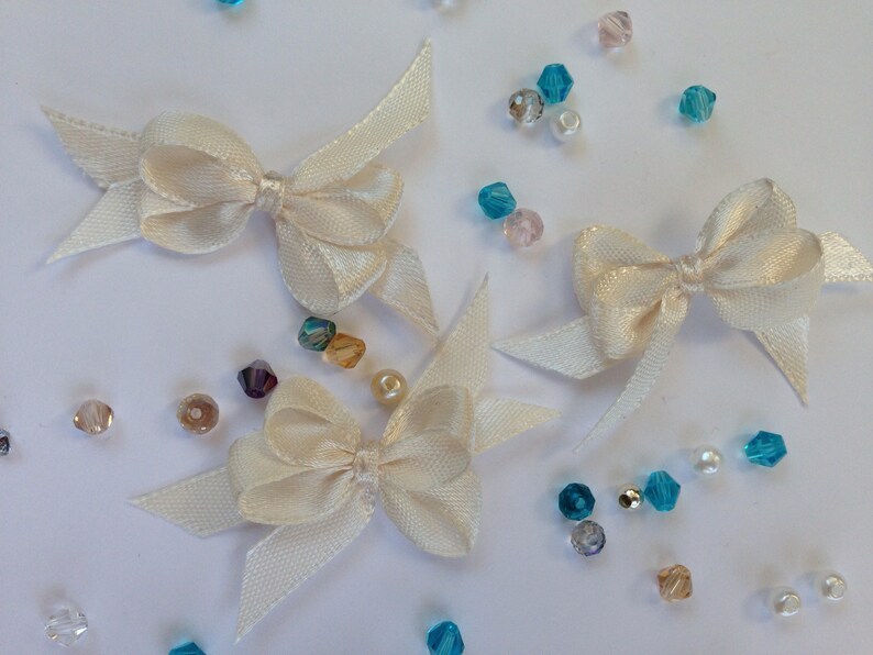 50100 Ivory Mini Satin Ribbon Bows Applique Embellishments Wedding Decoration Fabric Bow Card Making Scrapbooking Small Tiny Bows Bows Ribbon Gift Wrapping