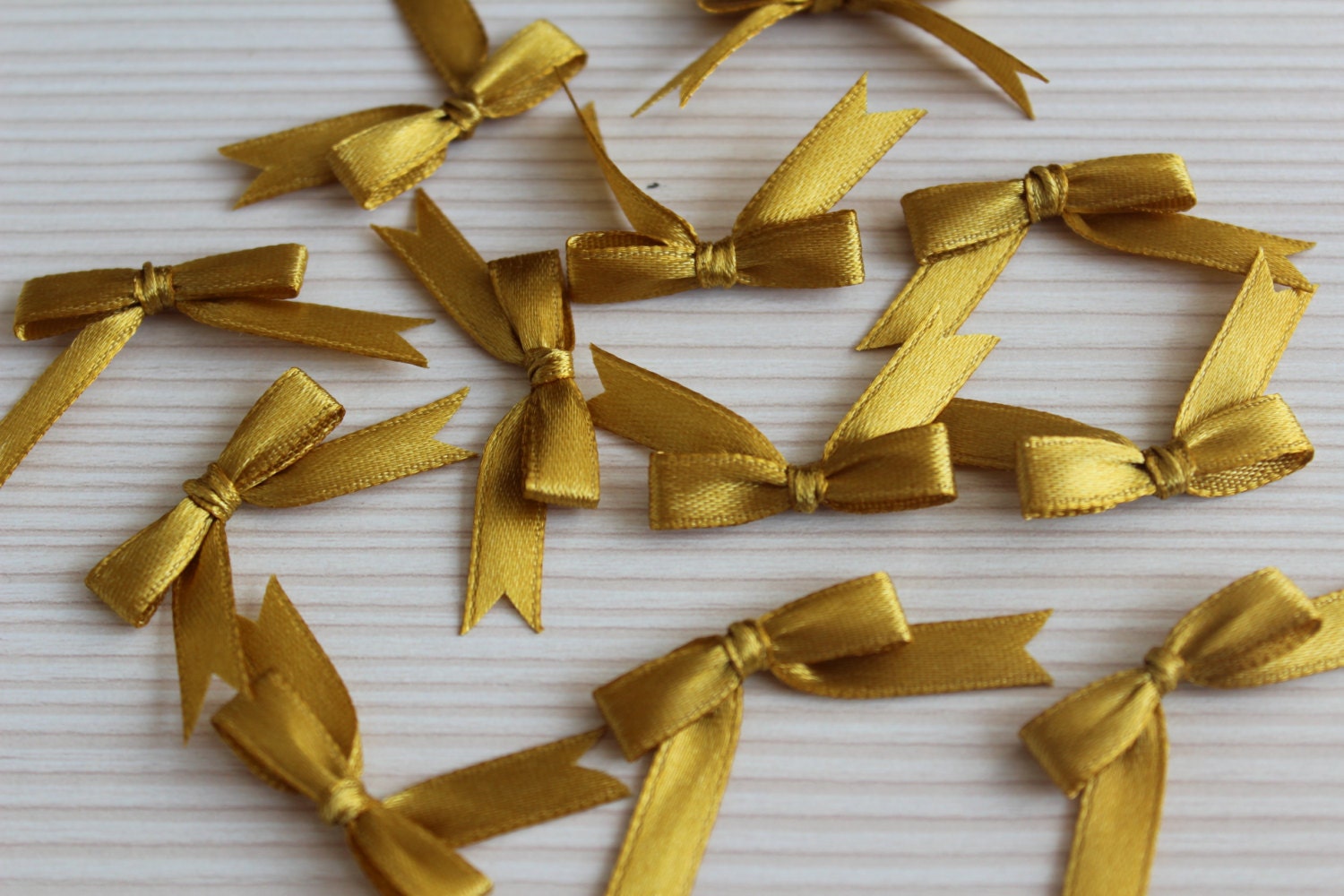 50/100 Gold Mini Satin Ribbon Bows Applique Embellishments Etsy