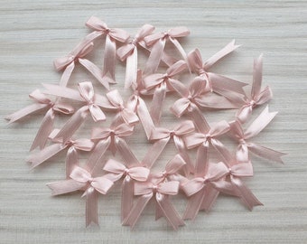 50/100 Blush Pink Mini Satinband Schleifen Applikation Verzierungen Hochzeit Dekoration Stoff Schleife Kartenherstellung Scrapbooking Kleine kleine Schleifen