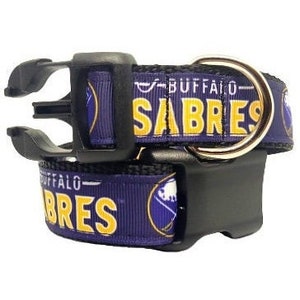 Buffalo Sabres Dog Collar, Hockey Dog Collar, NHL Dog Collar, Pet Collar, Dog Collar, 1&quot; thick, adjustable collar