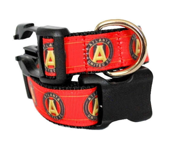 soccer dog collar