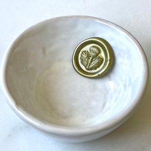 Thistle Wax Seals/ Adhesive Wax Seal / Wedding Invitation Seals / Flower Wax Seals / Peel and Stick Wax Seals / Decorative / Scotland