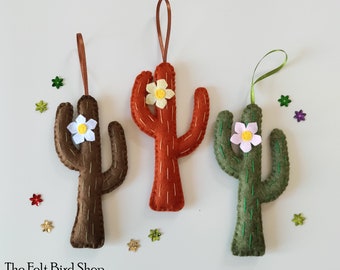 Saguaro - Summer decor - Saguaro decor - Felt succulents - Desert saguaro - Spring ornaments - Felt plants decor - Cactus decor