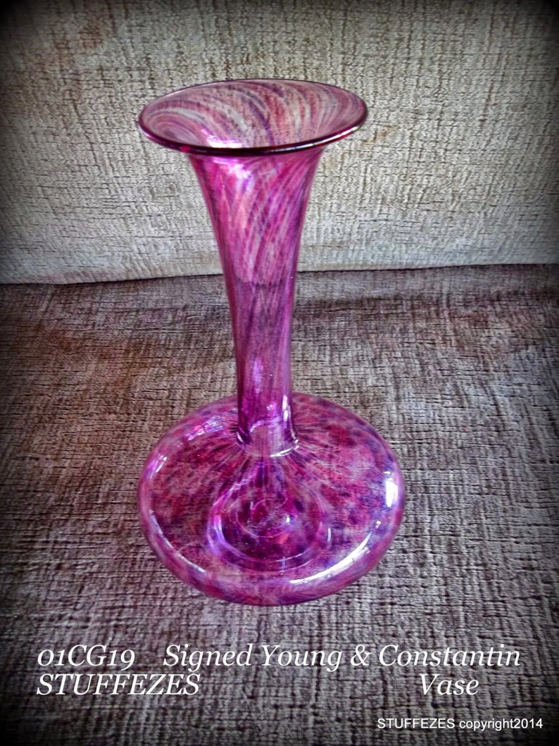 Young Constantin Hand Blown Art Glass Vase Signed And Numbered Museum Exhibited Glass Artists Tall Vase Flat Bulbous Bottom Thin Neck Home Living Vases Vadel Com