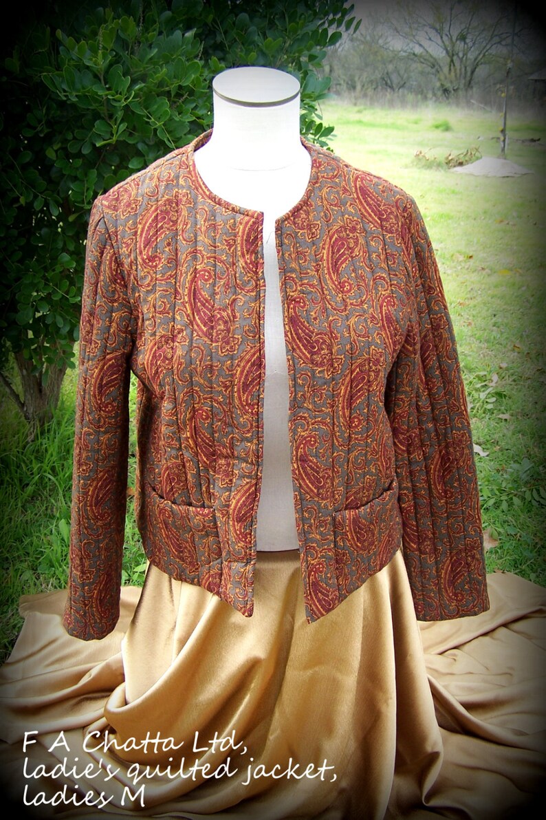 SALE Paisley print Quilted jacket Oriental style No collar Hip Etsy
