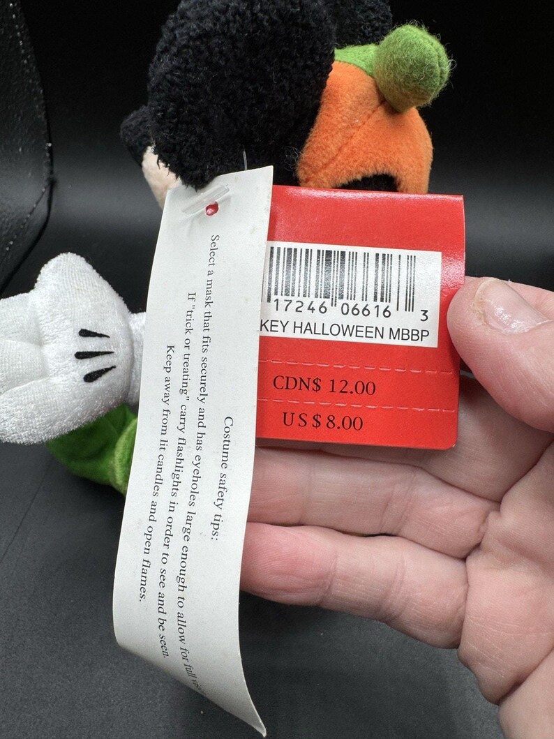 Figura de peluche de Mickey Mouse, Jack O'Lantern, calabaza de Halloween, DS1 de Disney Store imagen 4