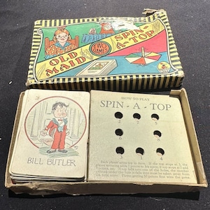 Juego de cartas antiguo victoriano de dos juegos OLD MAID y Spin-A-Top en caja original