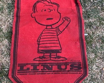Vintage 1968 Peanuts Red Felt Pennant Banner Snoopy Happiness