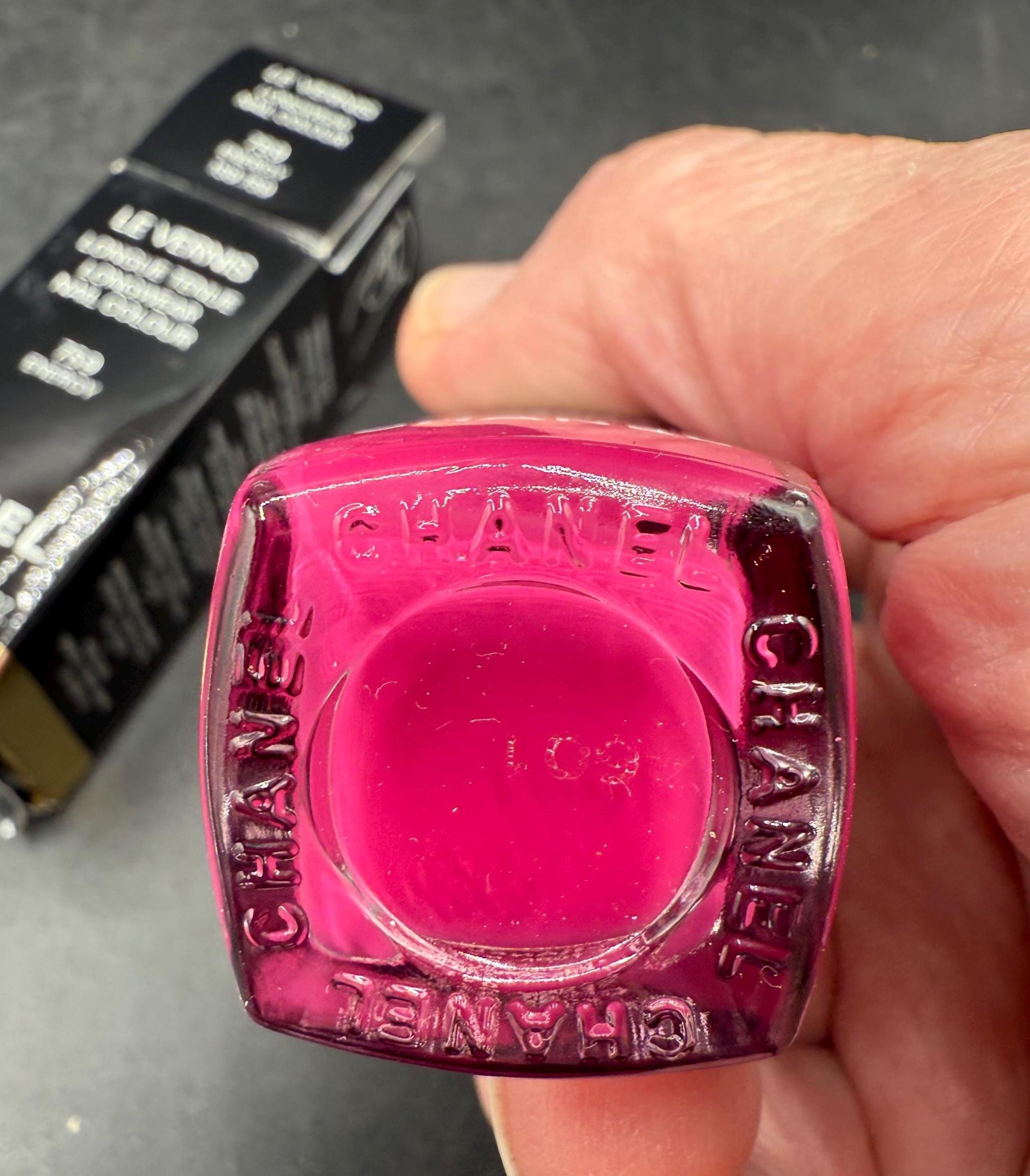 Chanel Storyteller Nail Lacquer Brand New in Original Box