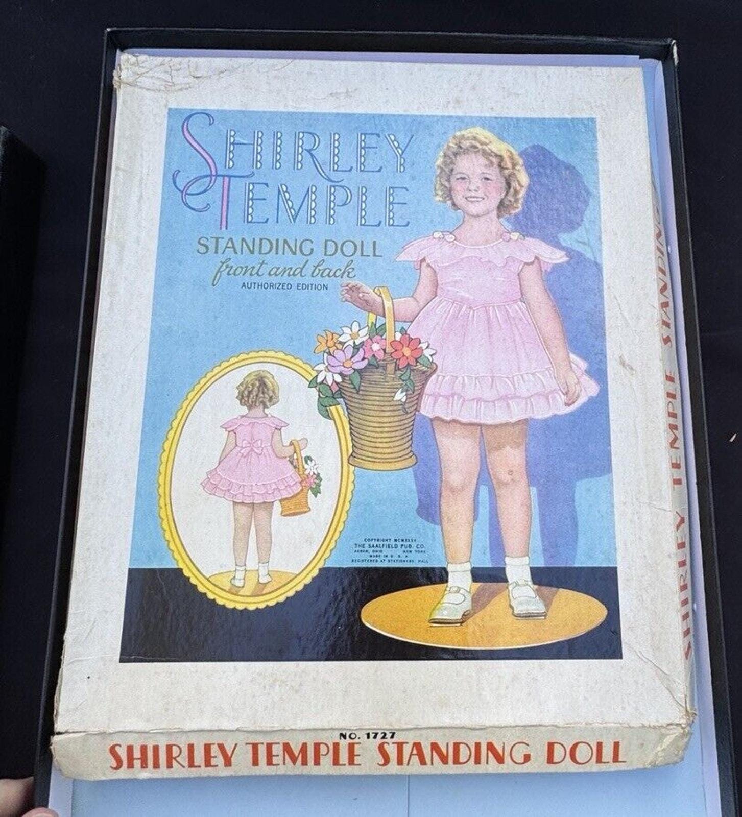 【希少・美品】1935年アメリカの小さな絵本 お人形さん達のTEA PARTY 会員様限定 お買い得商品 希少・美品】1935年アメリカの小さな