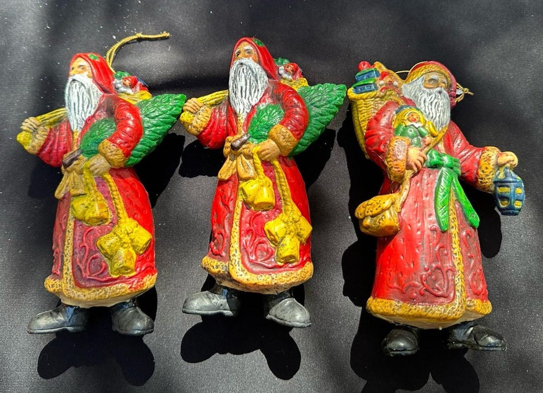 3 Vtg Old World Santa Hard Plastic Blow Mold 7” Christmas Ornaments ...