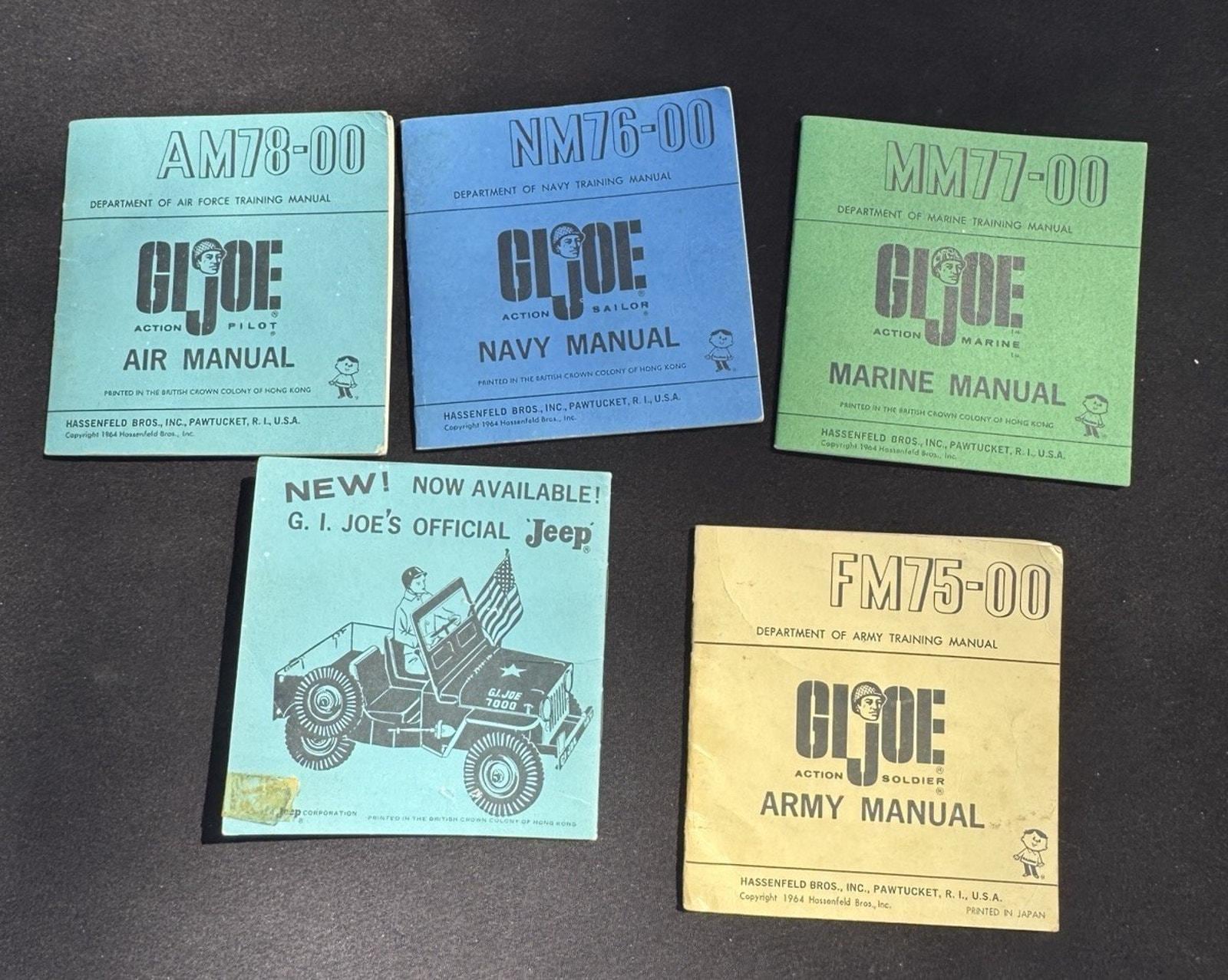 アメリカ　空軍　マニュアル　ポケット版　Air Force airman Airman's Manual by US Air Force , Paperback | Pangobooks