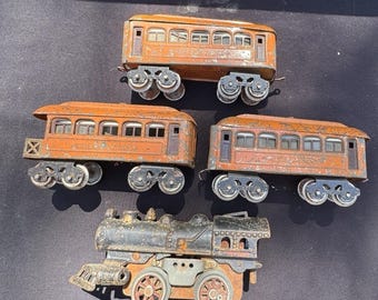 Rare 1920’s Lionel Prewar O Gauge Train Cars & American Flyer Engine Set