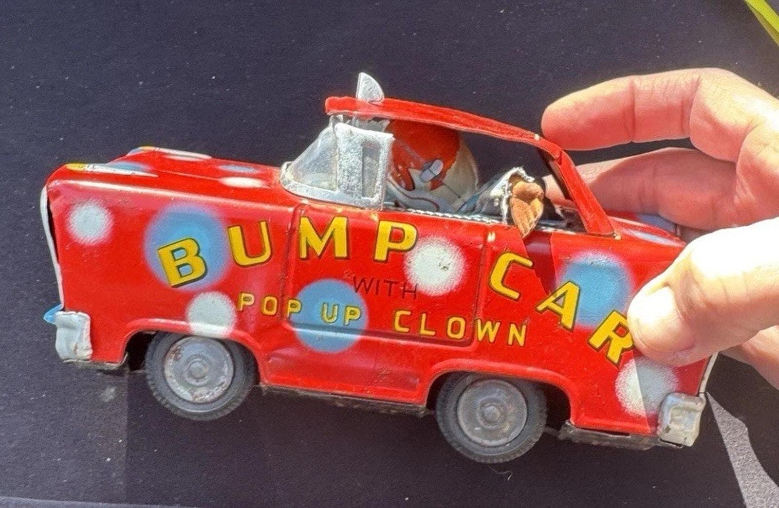 Vintage 1960's Wakasuto Boeki Bump Car Pop up Clown Tin Toy