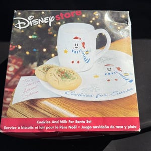 Brand New 1990’s Disney Store Cookies & Milk for Santa Mickey Mouse Plate Mug image 1