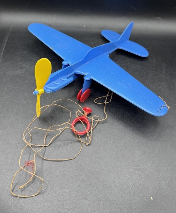 置物 40s vintage plane Europe Rare Vintage 1940s Thunderbird Tiger P40 Wind up Plastic Toy Plane