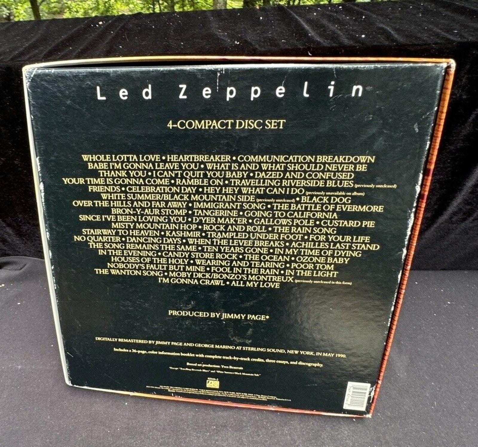 2025最新のスタイル Led Zeppelin Light & Shade Box and Booklet Book ONLY From 4 洋楽