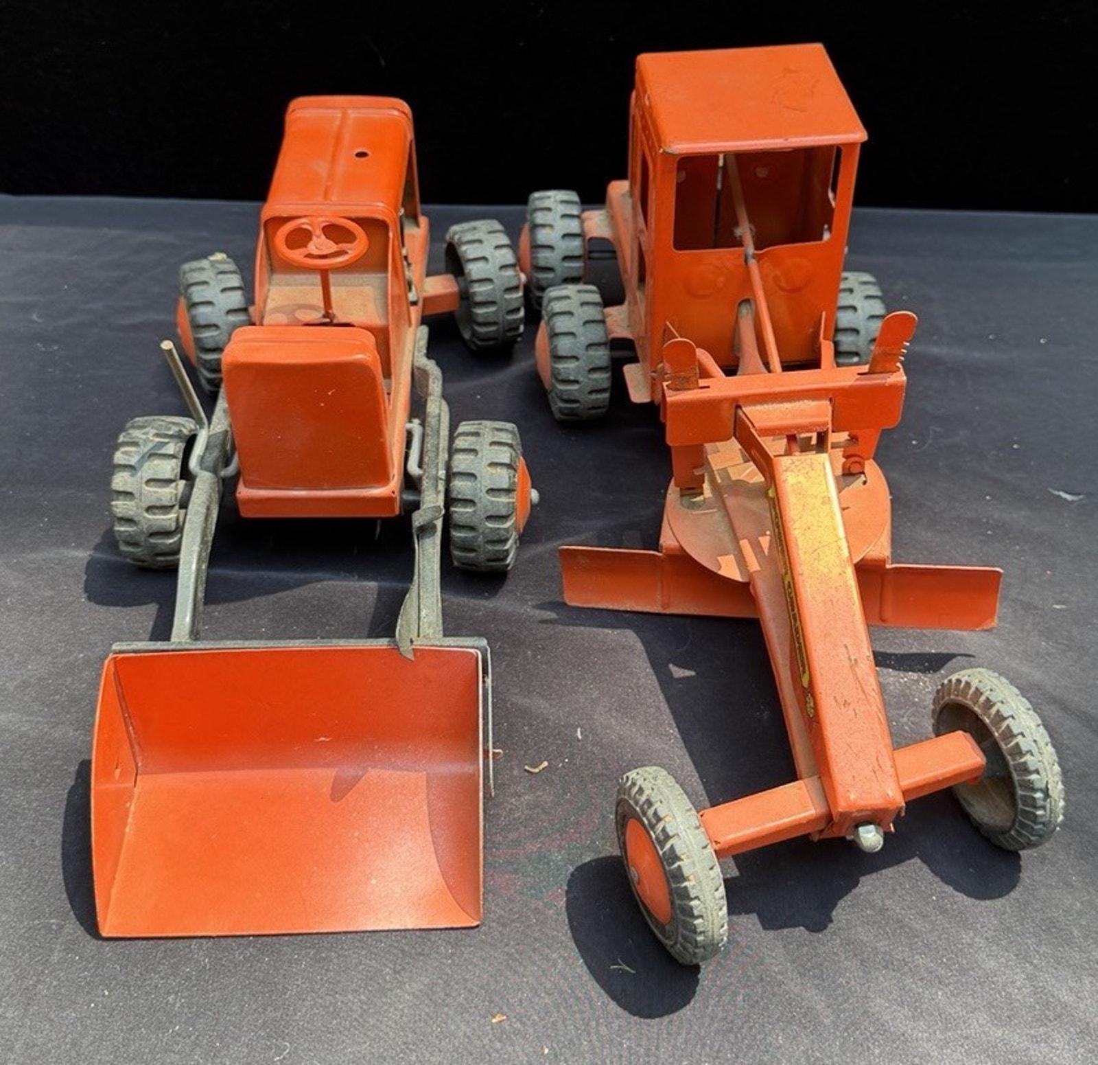 Vintage 1950'S MARX LUMAR POWER Road Orange Grader & Loader