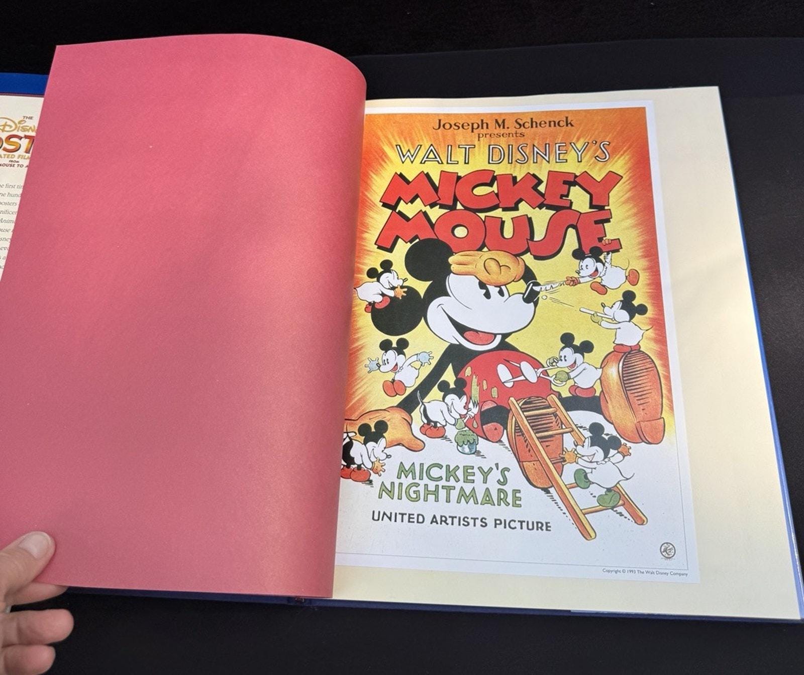 ディズニー ポスター ブック: ミッキー マウスからアラジンまでの