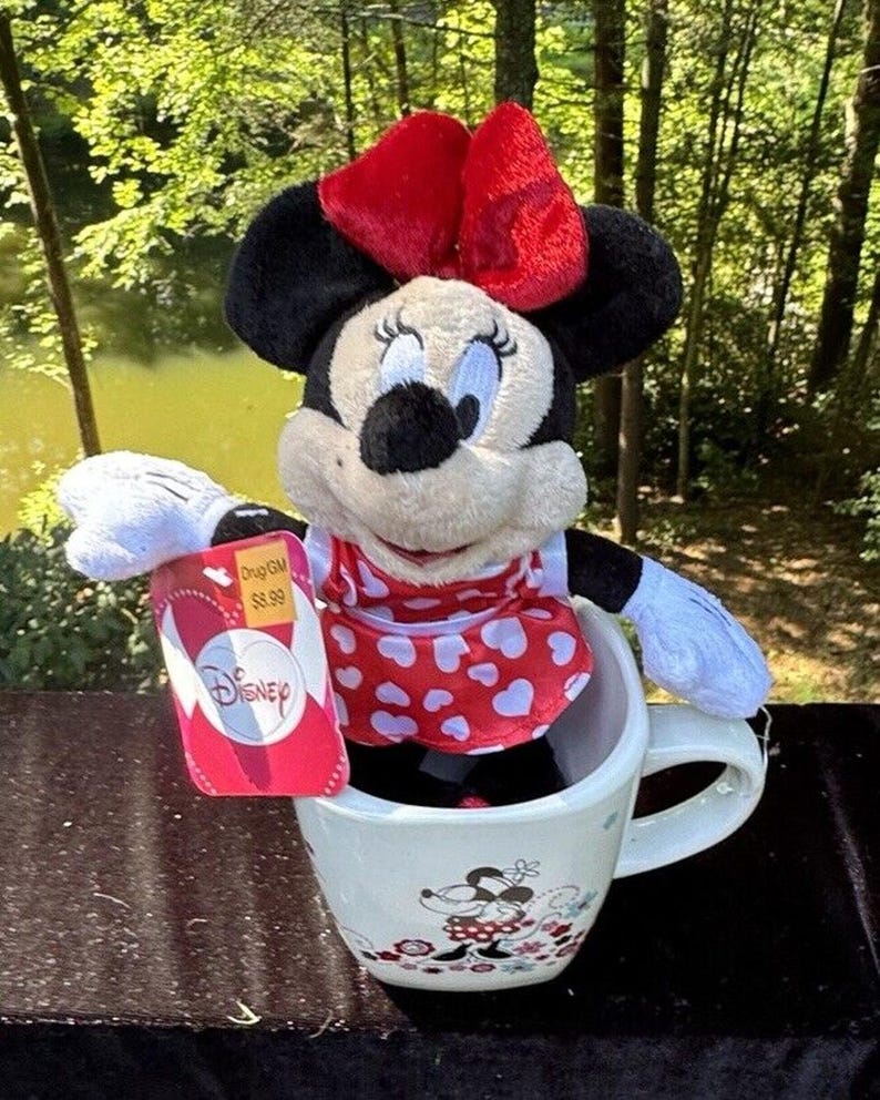 Disney Minnie Mouse Love Hearts Ceramic Coffee Mug & Plush Doll New! -C9 image 10