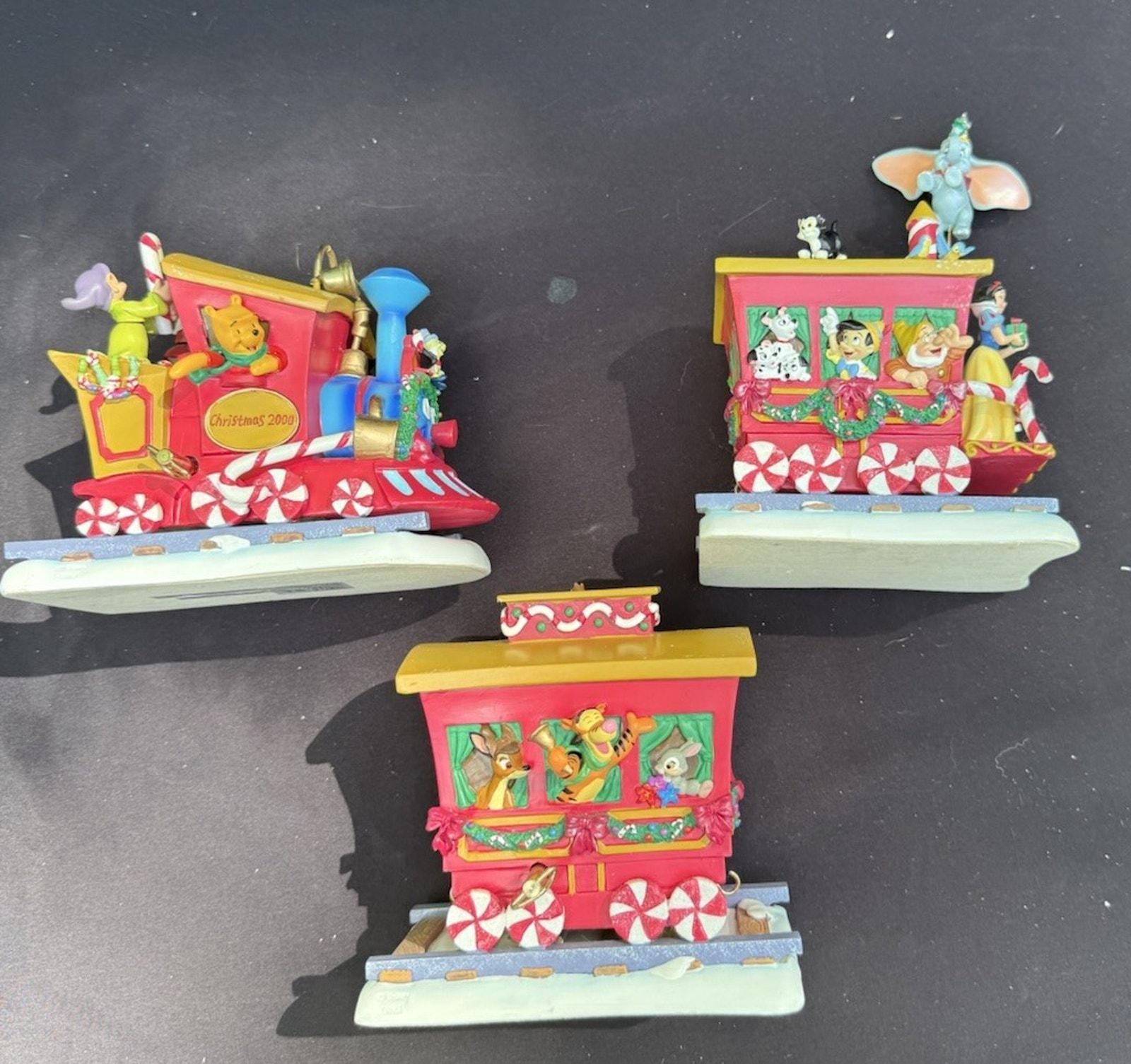 Disney Christmas 2000 Train Set Winnie the Pooh Mickey Mouse 3