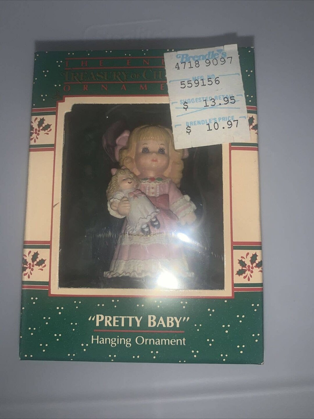 Aliens first christmas 1991 subtitles