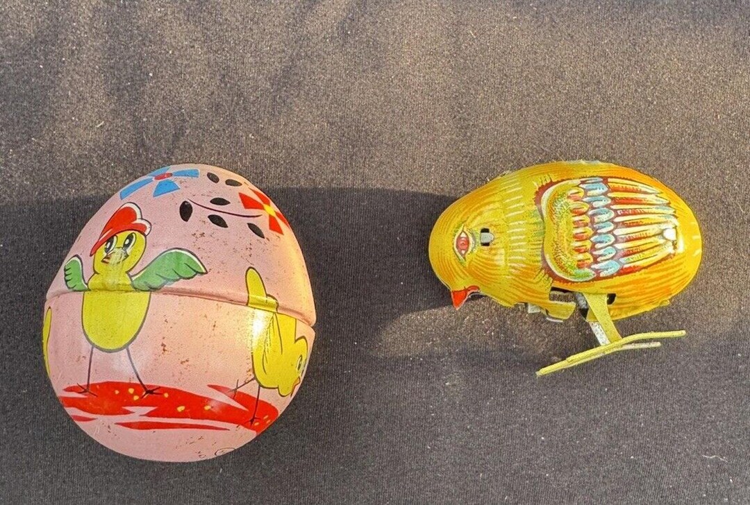 Vtg Collectible Metal Germany Wind up Easter Chick & Egg Metal W Key ...