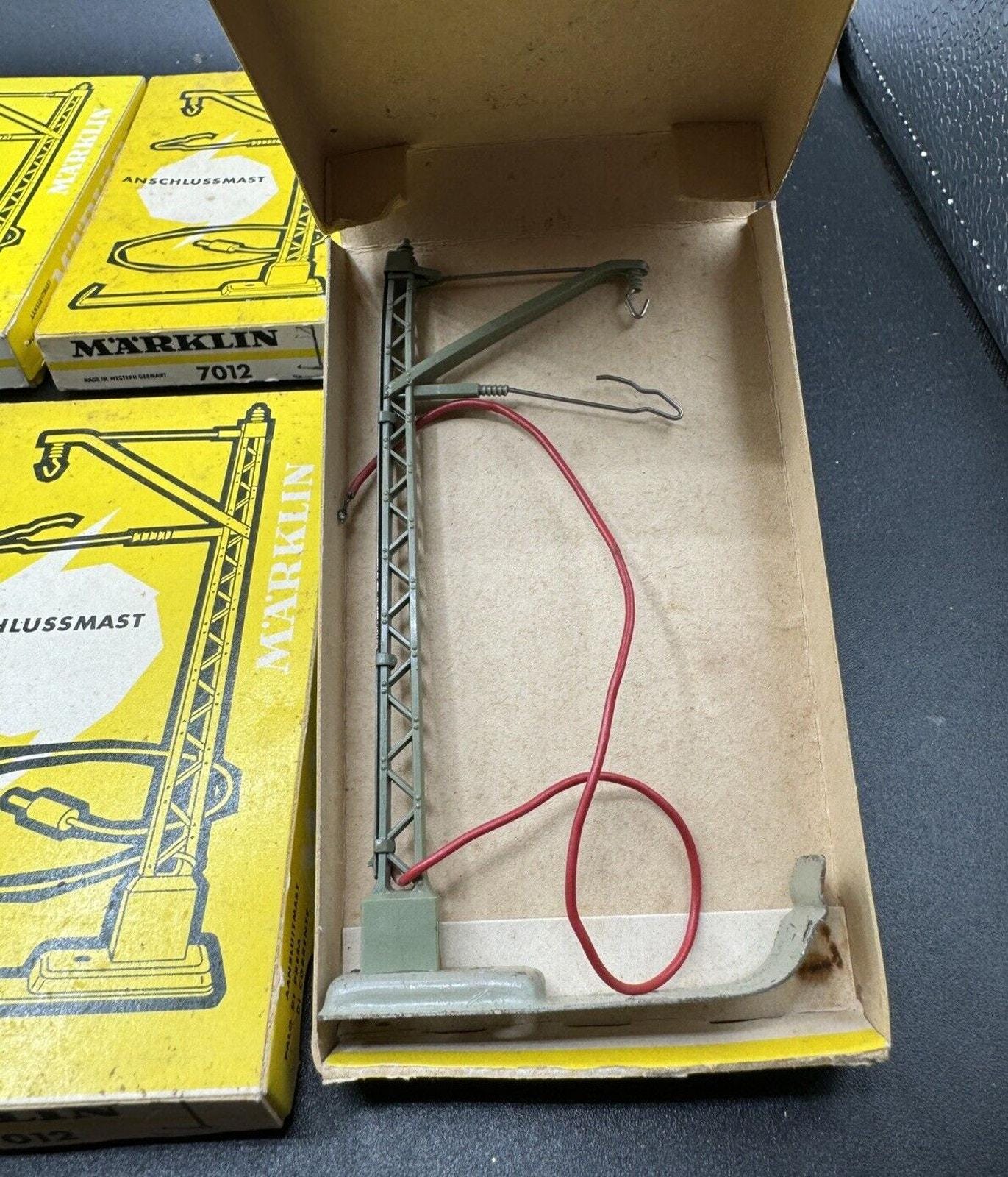 Buy 5 Marklin 7012 Catenary Signal Feeder Mast Mint in Box! Online  display picture 1