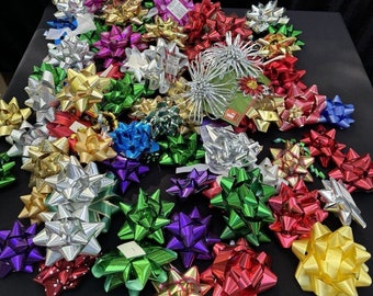 Huge Lot Of Christmas Gift BOWS Large Assortment Of Sizes And Colors