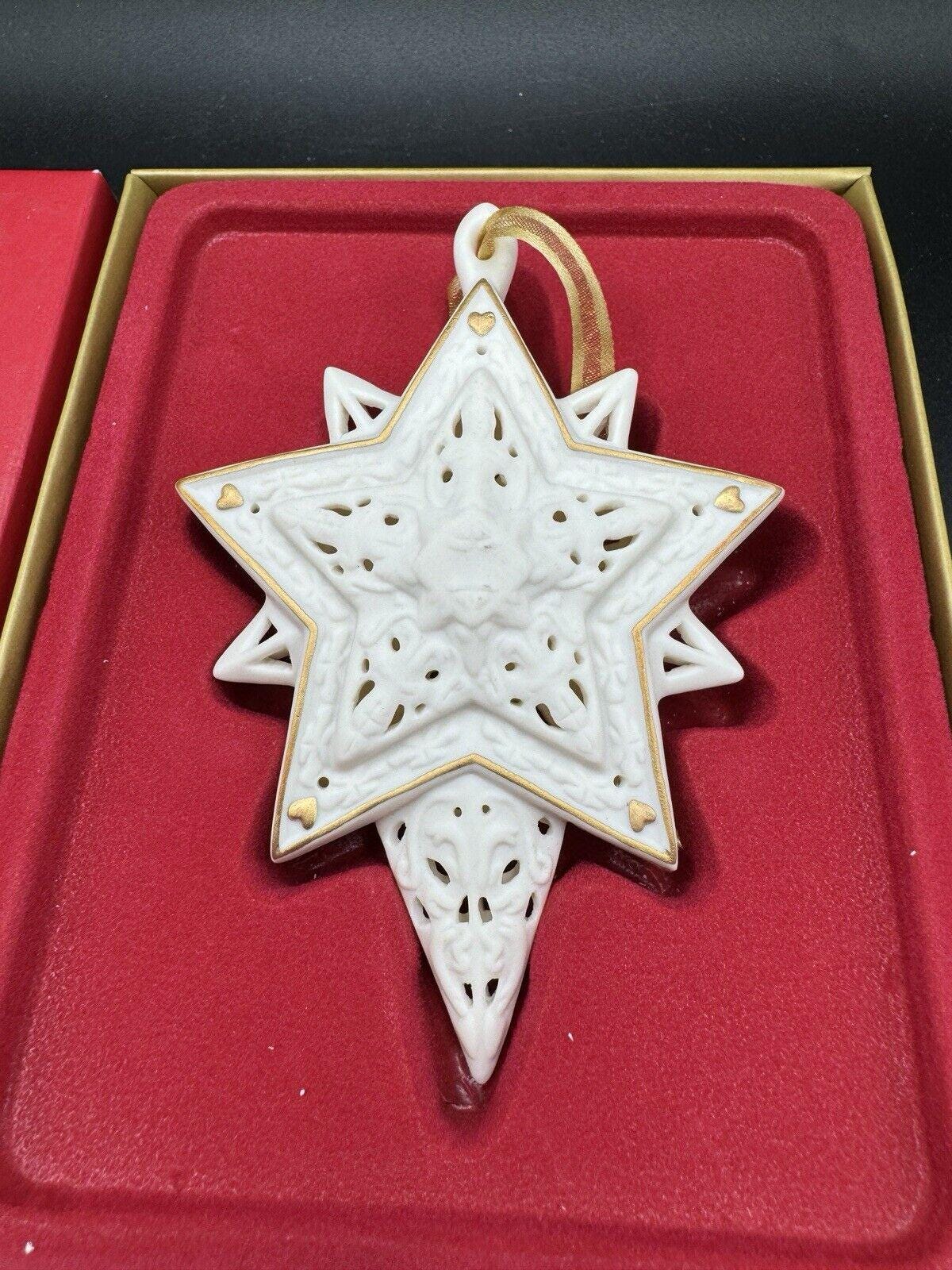 ウェッジウッド　ホリデー　スタンディングツリー＆オーナメントギフトBOX 楽天市場】ウェッジウッド ホリデイ オーナメント スタンディング