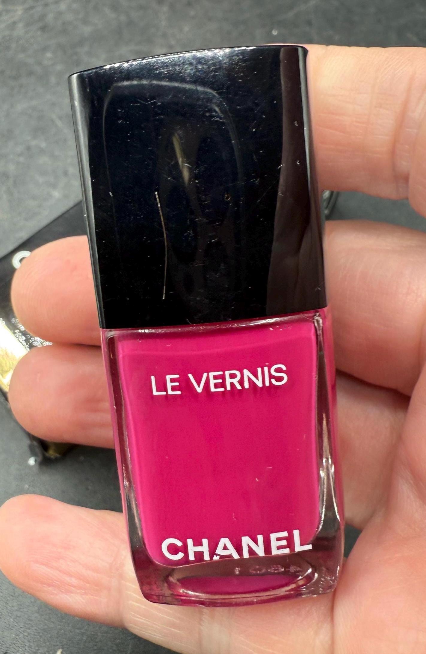 Chanel Storyteller Nail Lacquer Brand New in Original Box
