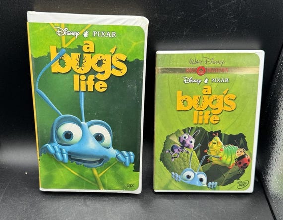 ディズニーストア ピクサー バグズ・ライフ VHS & DVD ロット ゴールド