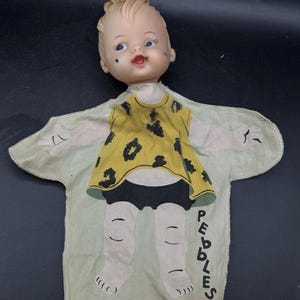 Rare Vintage PEBBLES FLINTSTONE Hanna Barbera Hand Puppet Doll 1960&#39;s -TO17