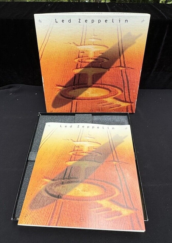 LED ZEPPELIN アートブック Led Zeppelin Light & Shade Box and Booklet Book ONLY From 4